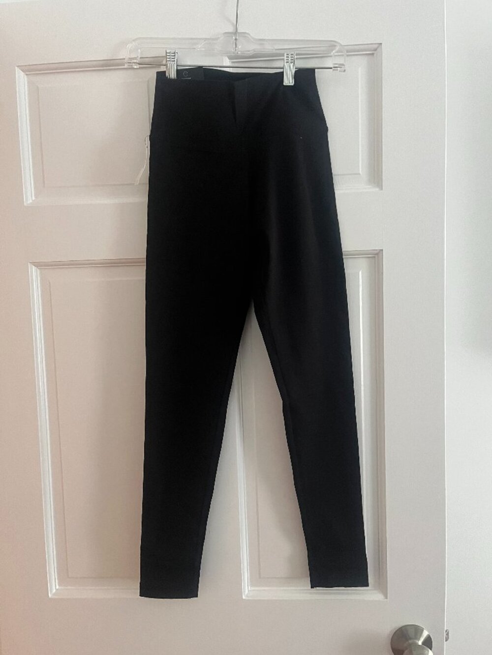 Aritzia TNA CHILL Atmosphere Mid-Rise 7/8 Legging - Black (NWT)